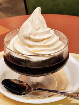 コーヒーゼリークリーム2 コーヒーゼリークリーム2の写真