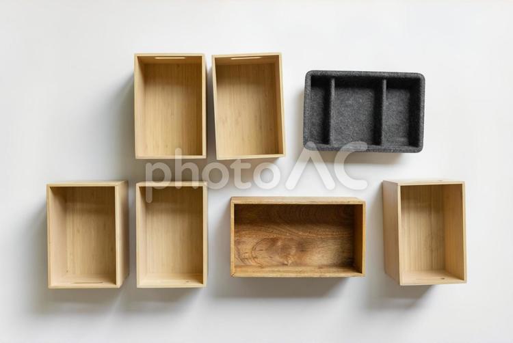 木箱と黒い箱 箱,木箱,整理の写真素材