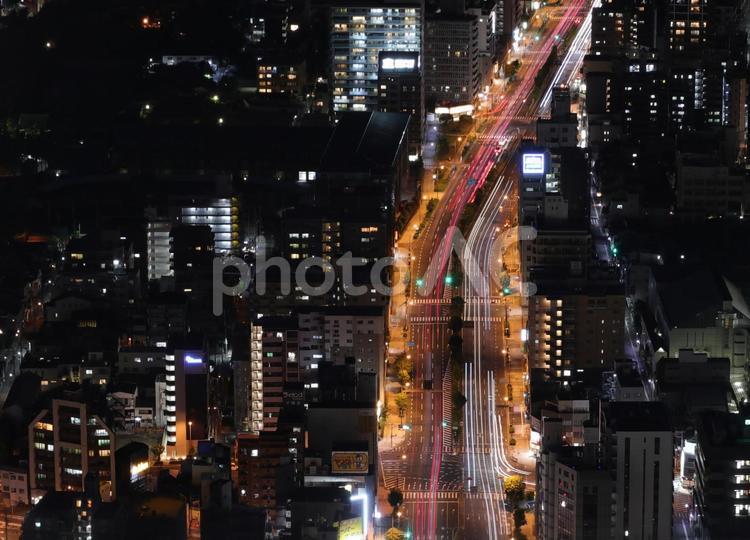 夜の車の流れ 夜,車,流れの写真素材