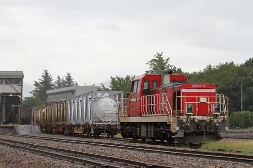 JR高山線、速星駅側線に停車する貨物列車 jr,jr西日本,高山本線の写真素材