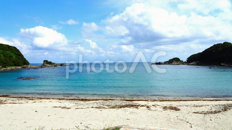 和歌山県すさみ町の海01 海,青空,夏の写真素材