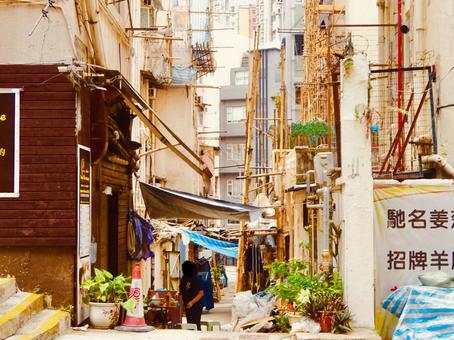 香港のレトロな裏路地 香港のレトロな裏路地 街角,裏路地,路地裏の写真素材