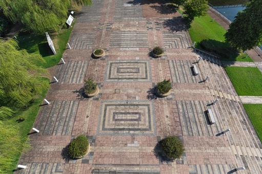 Beautiful tiles at Fugan Canal Park, JPG
