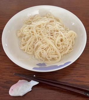 R7.09.04 ナンバーワン素麺 R7.09.04 ナンバーワン素麺の写真
