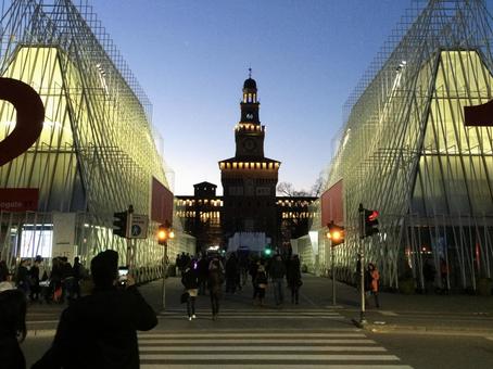 ミラノのスフォルツェスコ城 ミラノのスフォルツェスコ城 城,ミラノ,イタリアの写真素材