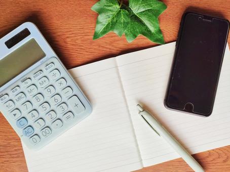 スマホと文具 スマホと文具 スマホ,ビジネス,ノートの写真素材