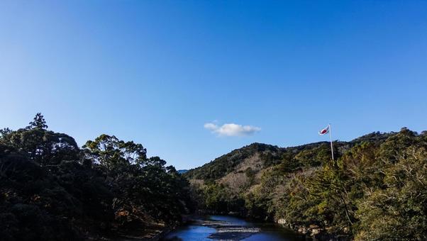 青空と自然豊かな川 お参り,せせらぎ,イメージの写真素材