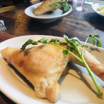 ローストチキン ローストチキン 鶏肉,もも肉,美味しいの写真素材
