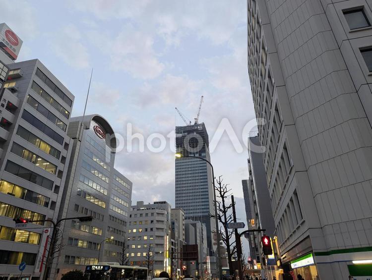名古屋の街とザ・ランドマーク名古屋栄 ザ・ランドマーク名古屋栄,ビル,建設中の写真素材