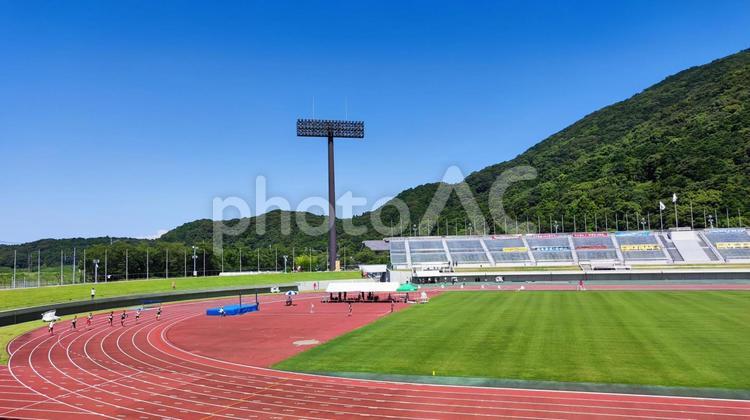 三重県営総合競技場 陸上競技場,スポーツ,トラックの写真素材