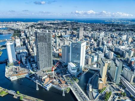 横浜ランドマークタワーから東南の眺望 横浜ランドマークタワーから東南の眺望 横浜ランドマークタワー,山下公園,横浜市庁舎ビルの写真素材