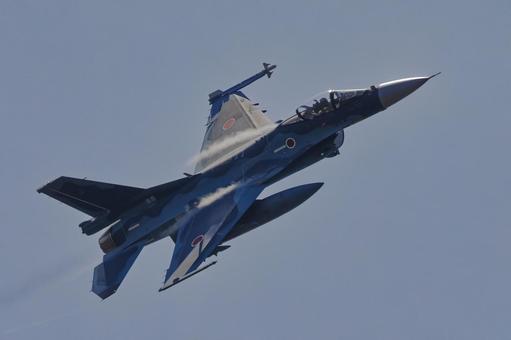 F-2戦闘機ヒネリ F-2戦闘機ヒネリの写真