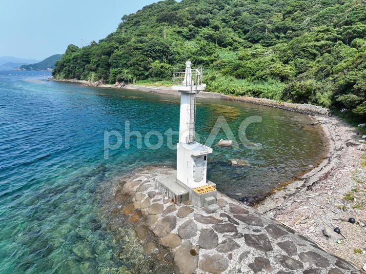 愛媛県愛南町　船越運河北口防波堤灯台 船越運河北口防波堤灯台,船越運河,運河の写真素材