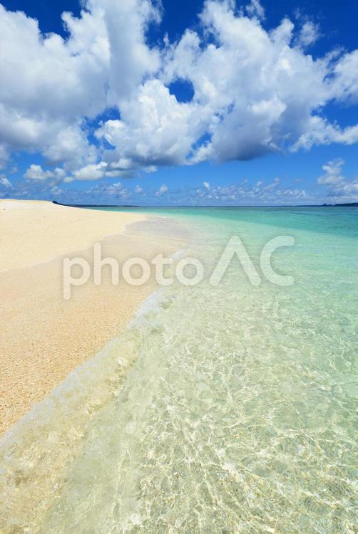さわやかな青い海 海,沖縄,日本の写真素材