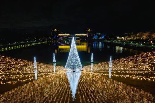 富岩運河環水公園のイルミネーション 環水公園,イルミネーション,キラキラの写真素材