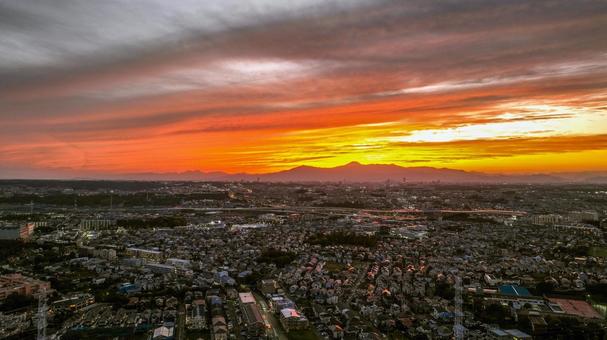 街(夕焼け) 街(夕焼け) 街並み,都市,横浜の写真素材