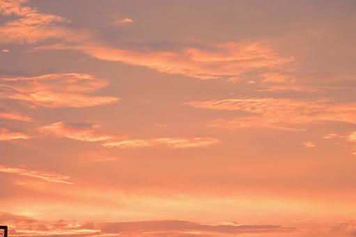 オレンジ色の空 オレンジ色の空の写真