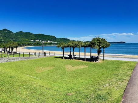 那智海水浴場(ブルービーチ那智) 那智海水浴場(ブルービーチ那智) 那智の浜,海水浴場,海の写真素材