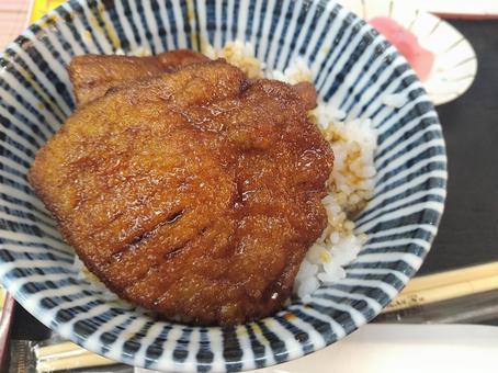 ソースカツ丼 ソースカツ丼 ソースカツ丼,カツ丼,丼の写真素材