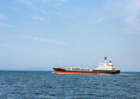 瀬戸内海を航行する貨物船 貨物船,船,乗り物の写真素材