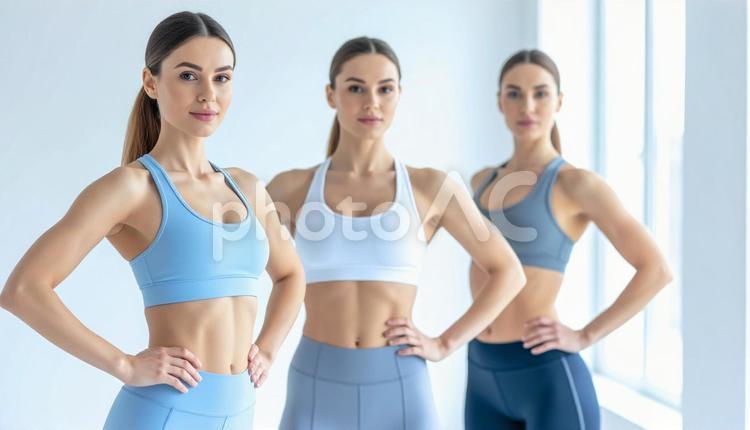 ヨガスタジオの女性達のポートレート ヨガスタジオ,美容,エクササイズの写真素材