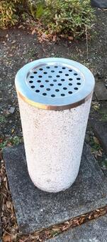 灰皿 灰皿,はいざら,金属の写真素材