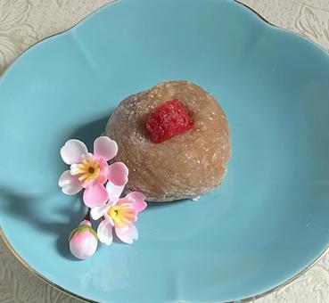 Cinnamon Strawberry Daifuku, JPG Cinnamon Strawberry Daifuku, JPG