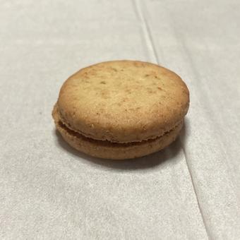 Crispy biscuit sandwich, JPG