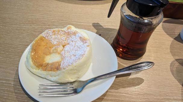 パンケーキとシロップ パンケーキとシロップの写真