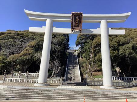 鳥居 鳥居 大洗磯前神社,石段,鳥居の写真素材