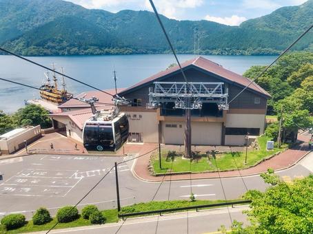 箱根ロープウェイ 桃源台駅到着目前 箱根ロープウェイ 桃源台駅到着目前 箱根ロープウェイ,芦ノ湖,桃源台駅の写真素材