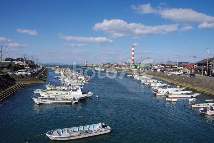 漁港の風景（愛媛県西条市） コピースペース,四国,地方の写真素材
