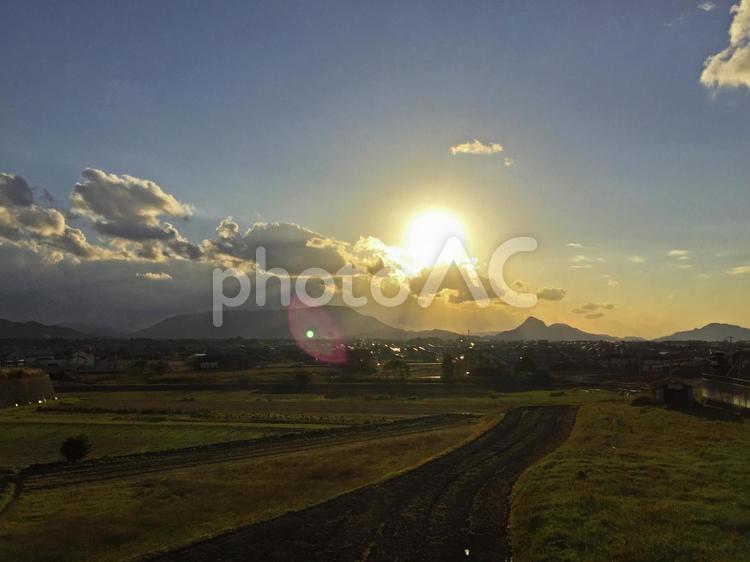 田舎２２ 夕暮れ,幻想的,黄昏の写真素材