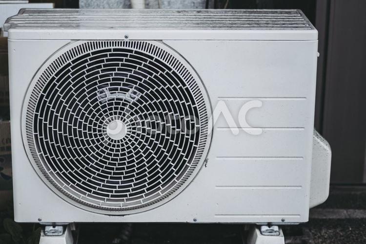 エアコンの室外機 室外機,家電,エアコンの写真素材