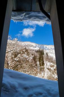 250320秋山郷清水川原 250320秋山郷清水川原の写真