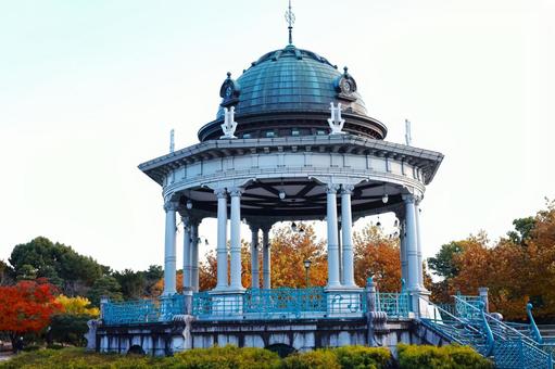 鶴舞公園の奏楽堂 鶴舞公園の奏楽堂 鶴舞公園,奏楽堂,公共施設の写真素材