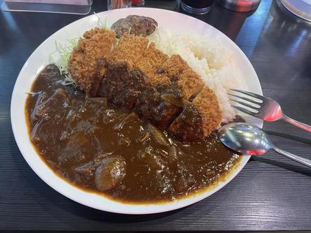 カツカレー カツカレーの写真