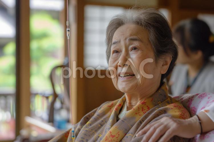 在宅医療の点滴介護 在宅医療,点滴介護,高齢者ケアの写真素材
