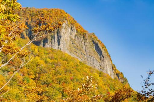 紅葉の盤司岩⑹ 盤司岩,秋,紅葉の写真素材