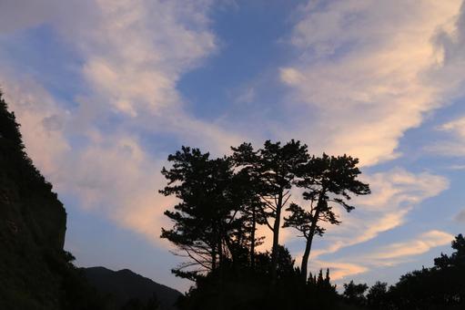 Evening view from Koganezaki Park, JPG