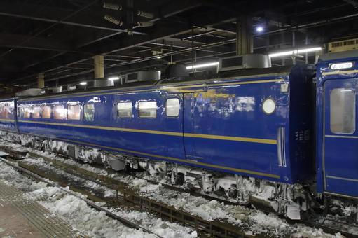 寝台特急北斗星の食堂車、グランシャリオ jr,寝台特急,北斗星の写真素材