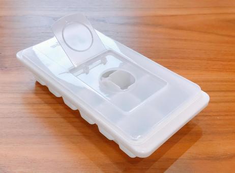 アイストレー アイストレー,アイストレイ,氷トレーの写真素材