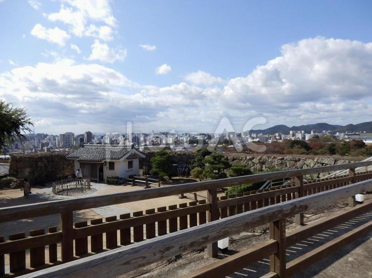 【風景写真】姫路城からの眺め 姫路城,白鷺城,城郭の写真素材