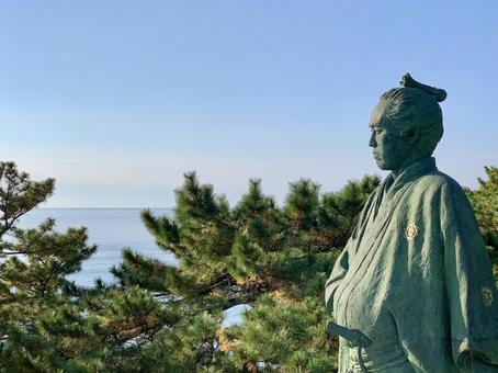 桂浜の坂本龍馬像 桂浜の坂本龍馬像 坂本龍馬,銅像,桂浜の写真素材