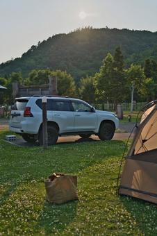 キャンプ行こうよ キャンプ,おしゃれ,ドームテントの写真素材