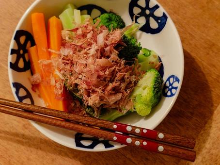茹でブロッコリーと茹でにんじん 茹でブロッコリーと茹でにんじん ブロッコリー,人参,茹での写真素材