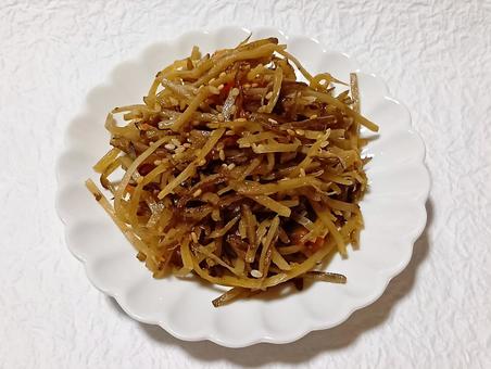 きんぴらごぼう きんぴらごぼう,和食,料理の写真素材