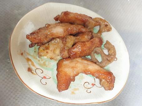 レンコンと鶏肉の甘辛揚げ レンコンと鶏肉の甘辛揚げの写真