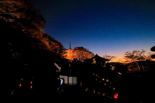 岡寺 岡寺,三重塔,ライトアップの写真素材