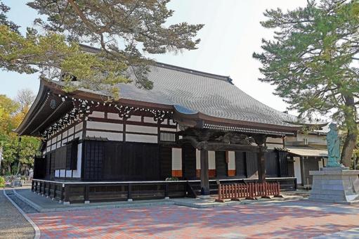Photo, anyoji temple, jikaku daishi enjin, buddhist priest serving at a buddhist temple, 